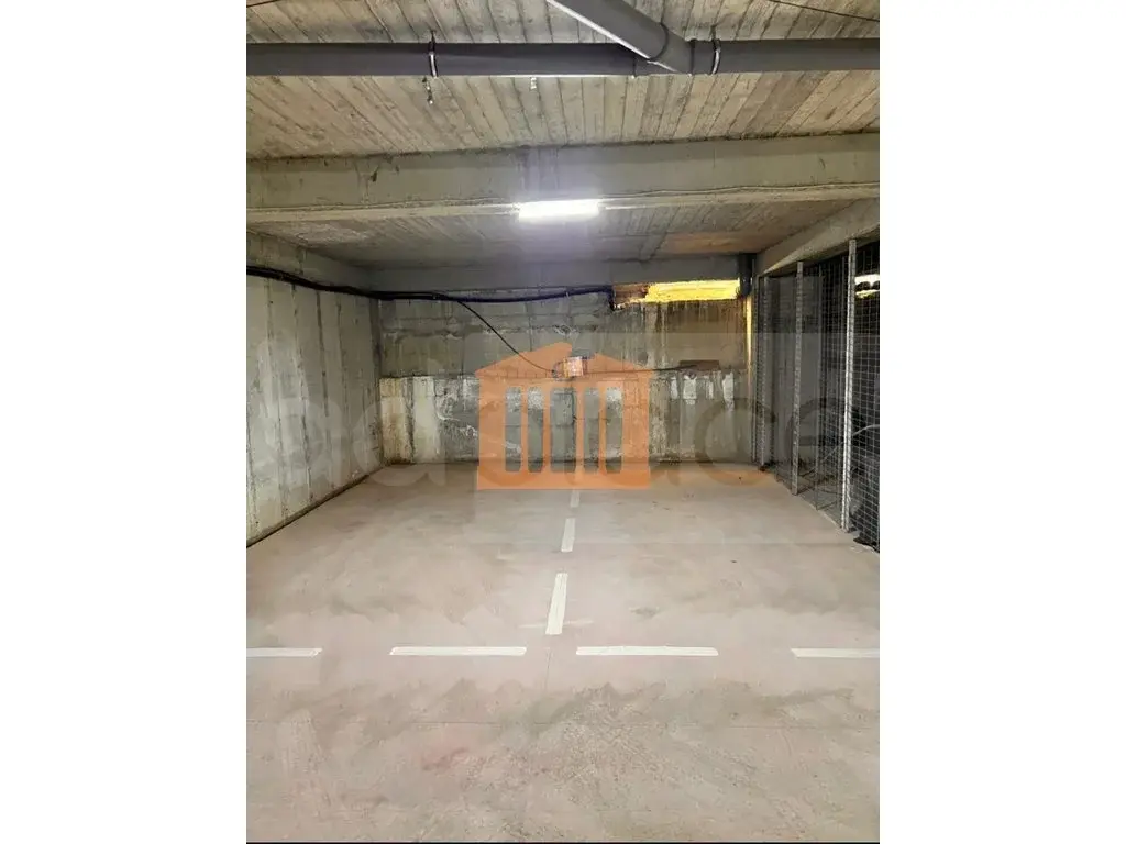 Garazh 40 m² -1 kati