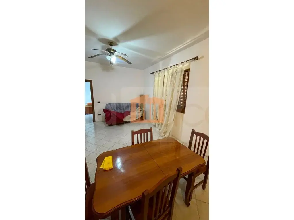 Vilë 150 m² 3 kati