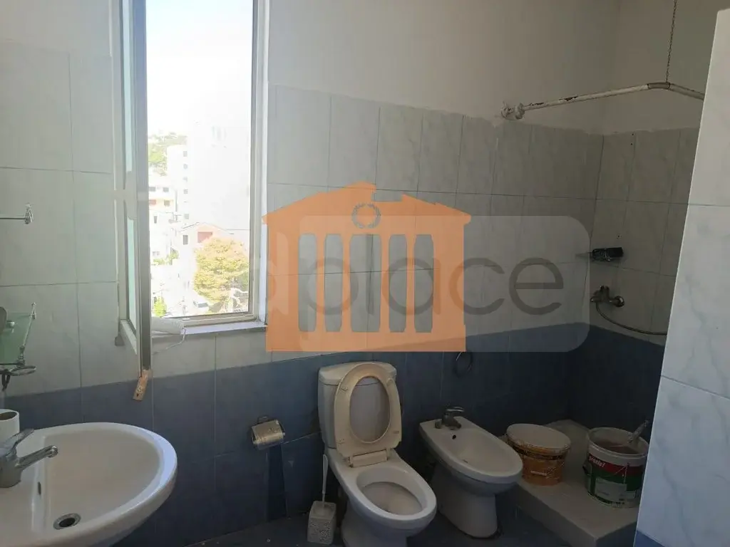 Apartament 1+2 dhoma 96 m² 5 kati