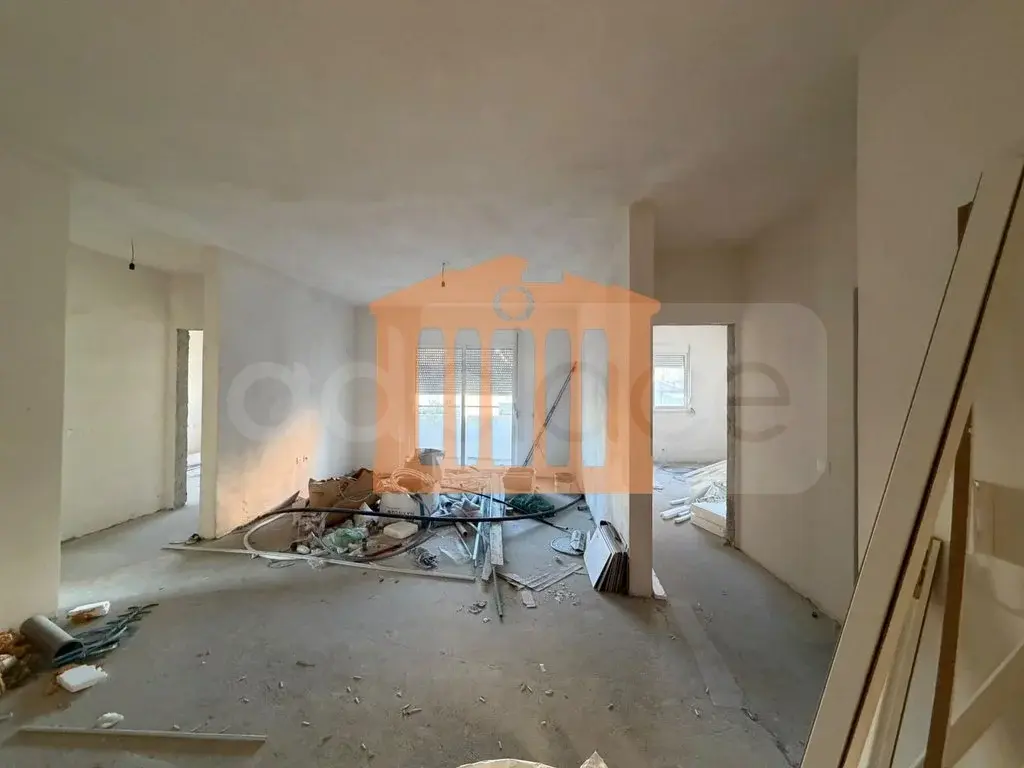 Apartment 1+3 rooms 118 m² 1 floor