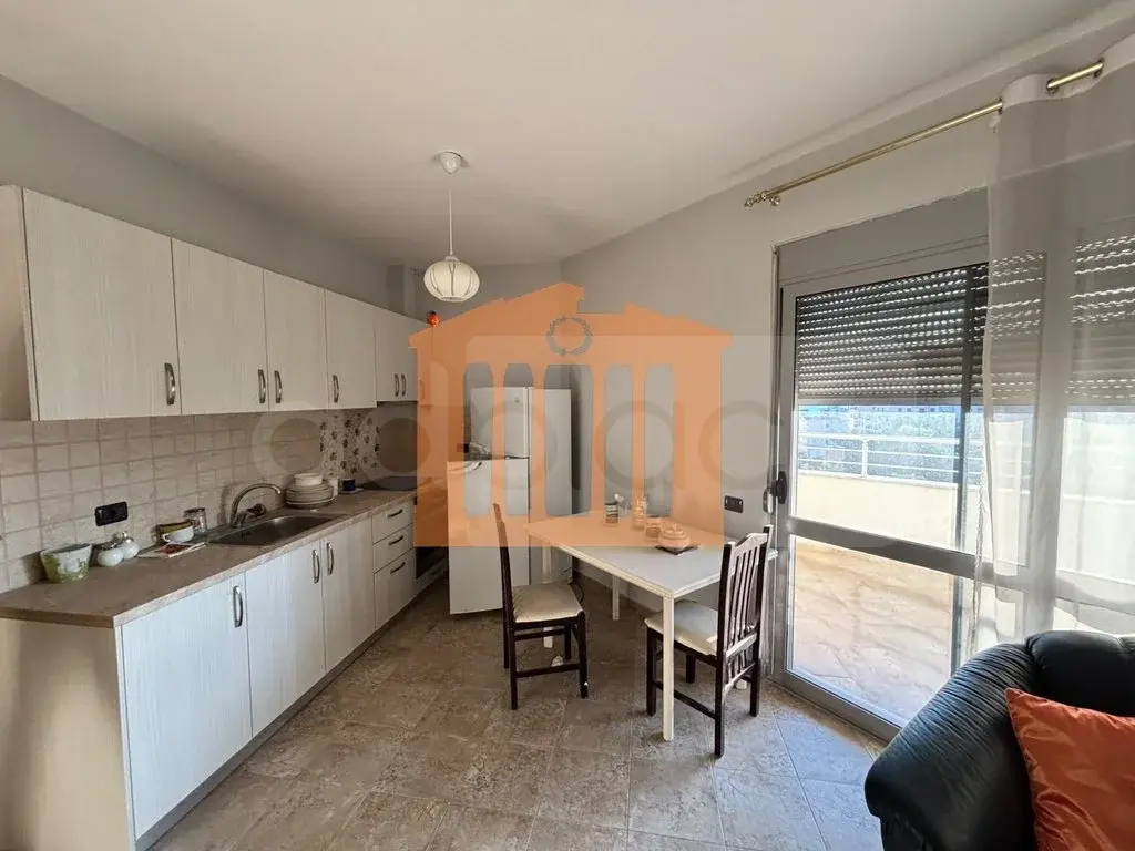 Apartament 1+1 dhoma 80 m² 7 kati