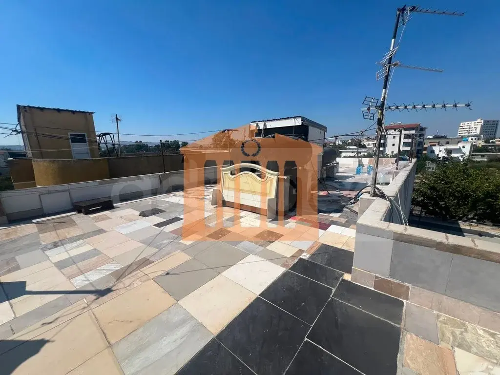 Vilë 314 m²