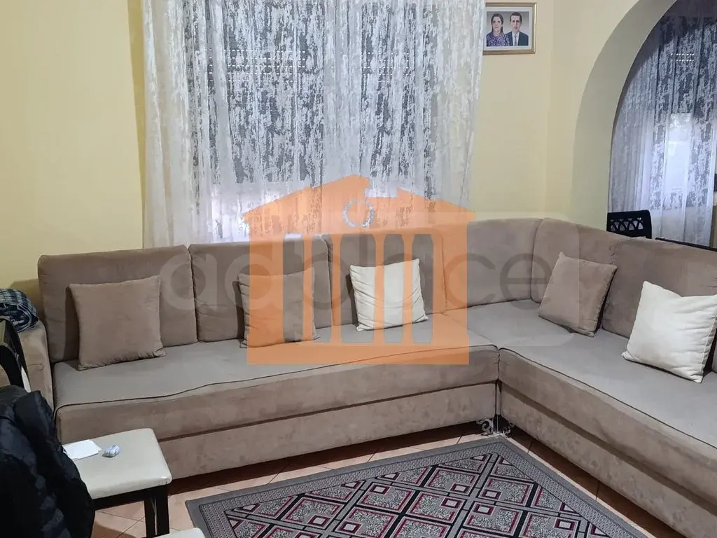 Vilë 268 m²