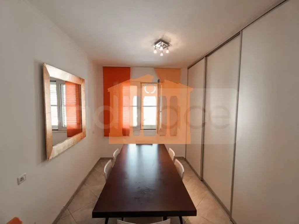 Apartament 1+2 dhoma 76 m² 3 kati