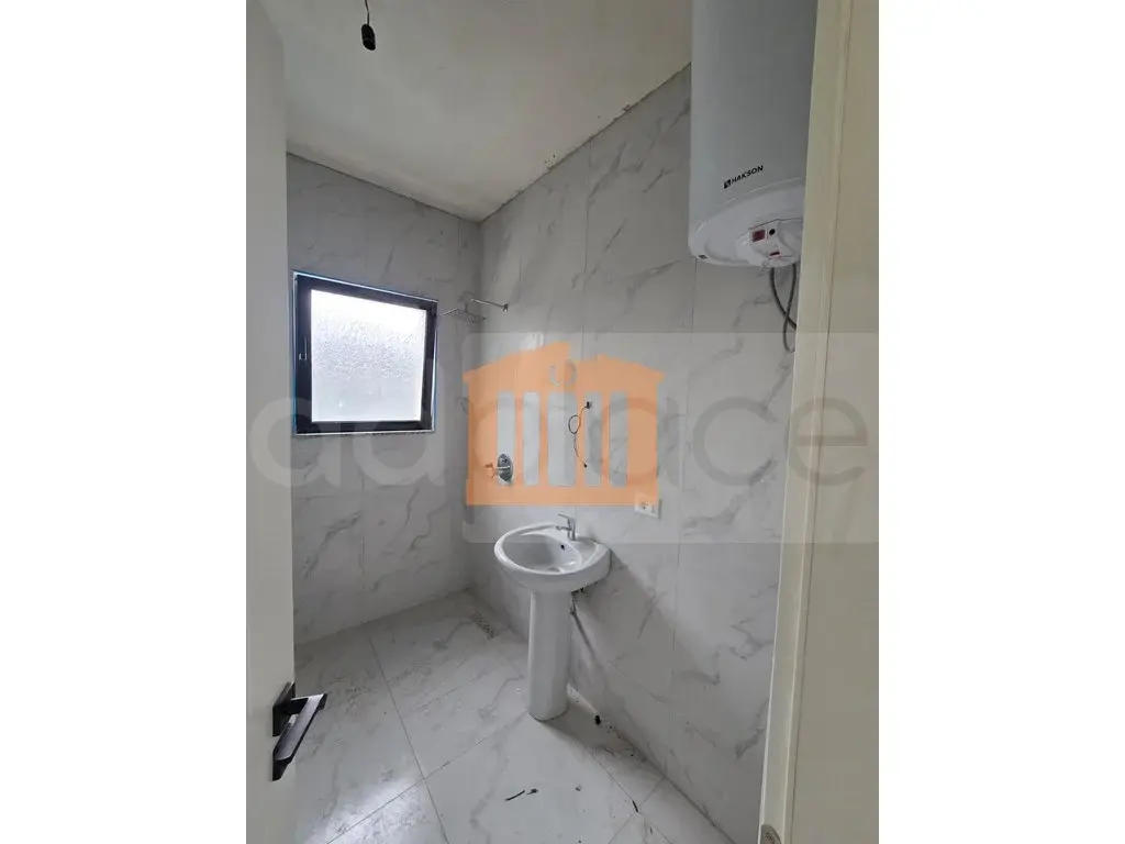 Apartament 1+1 dhoma 56 m² 4 kati