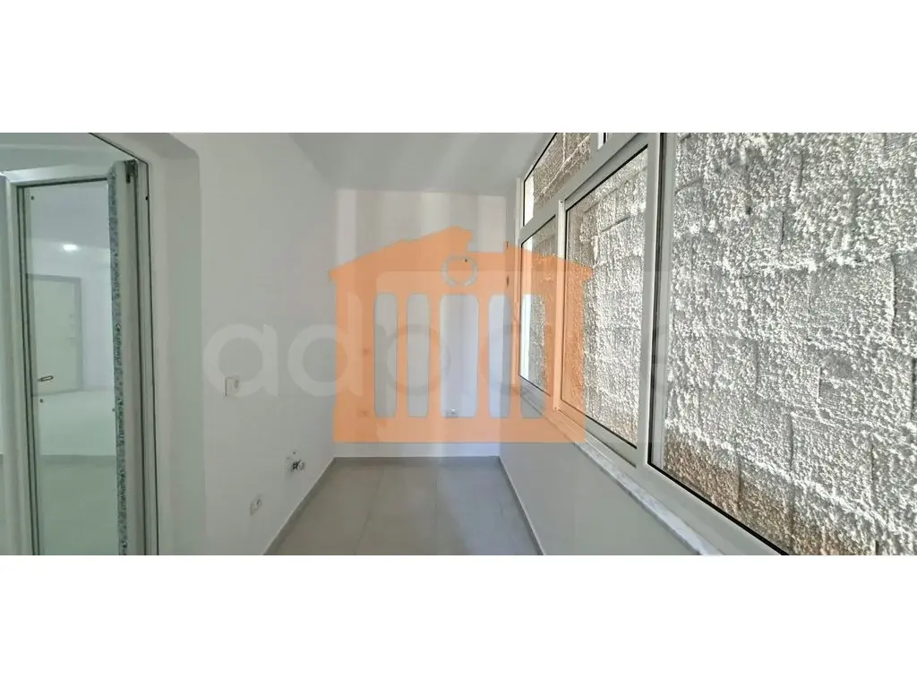 Apartament 1+3 dhoma 124 m² 1 kati