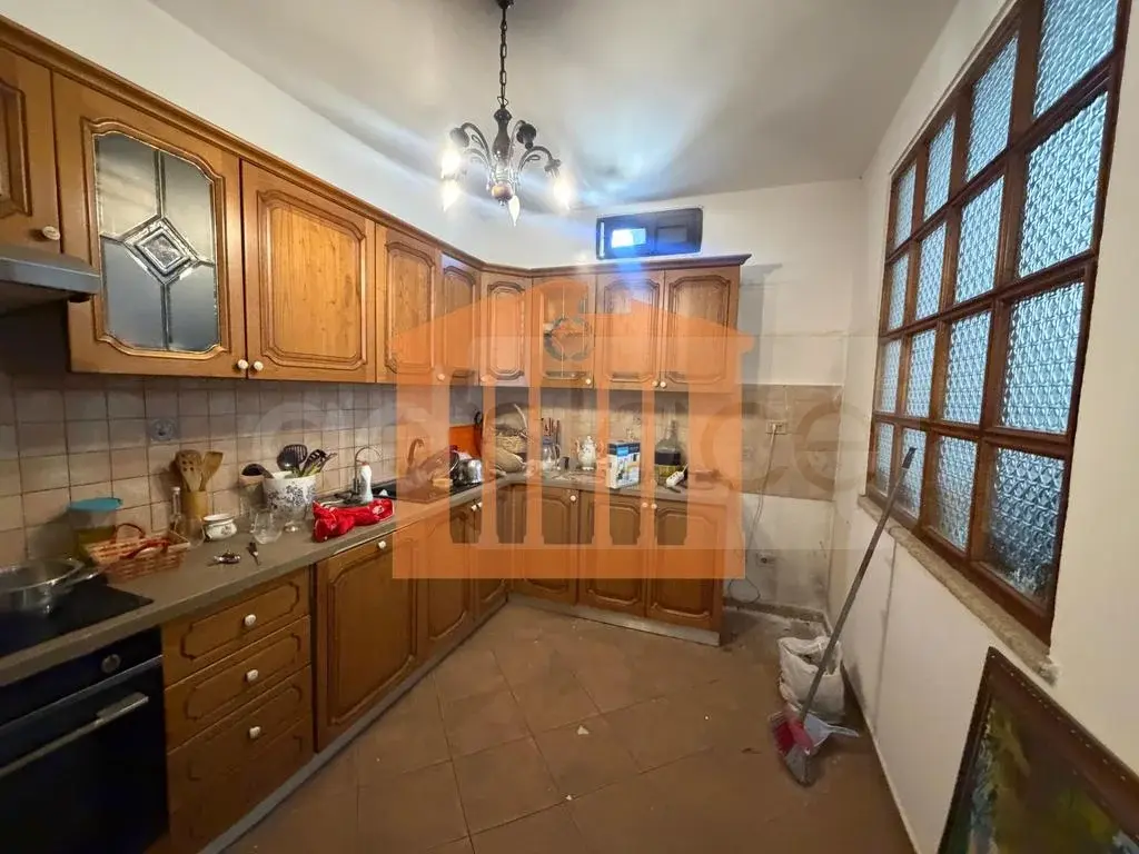Квартира 1+3 комнаты 127 м² 3 этаж