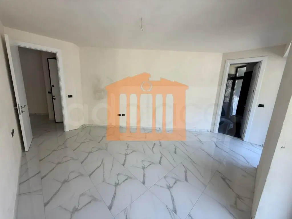 Apartament 1+2 dhoma 122 m² 3 kati