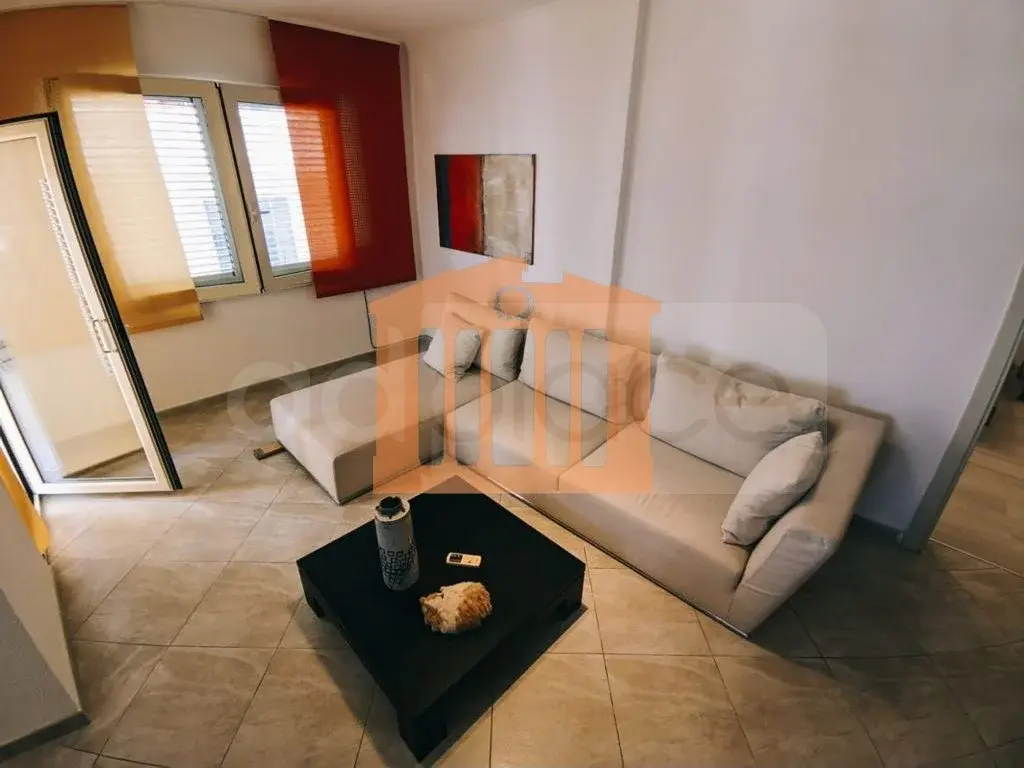 Apartament 1+2 dhoma 76 m² 3 kati