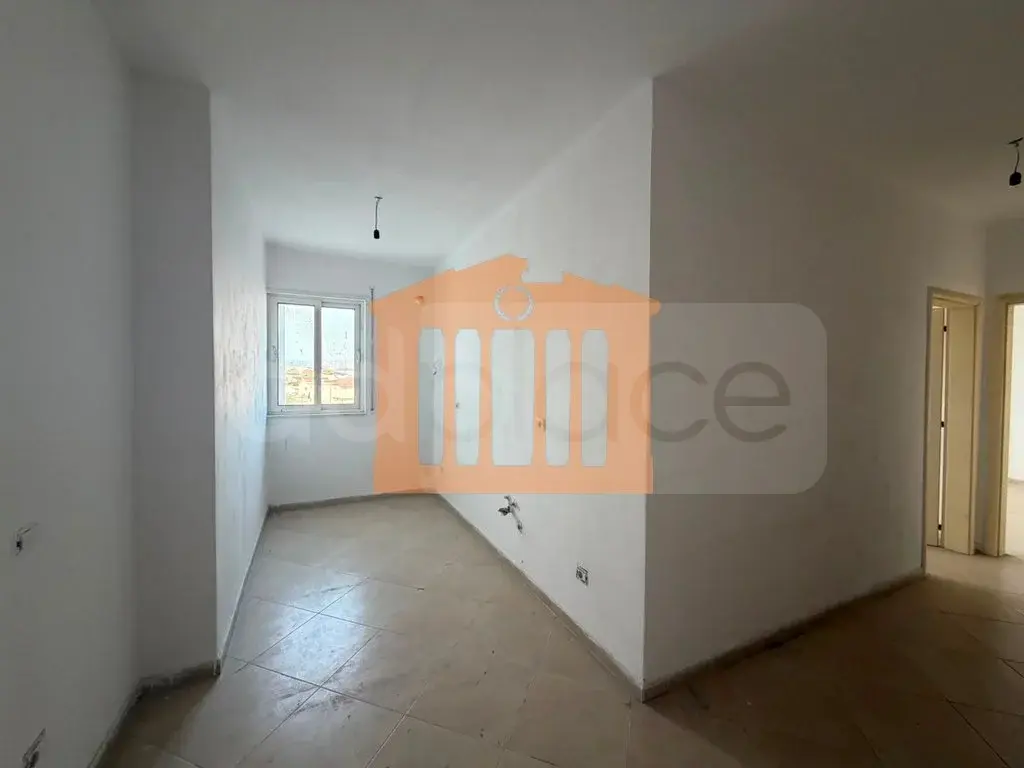 Apartament 1+2 dhoma 96 m² 3 kati