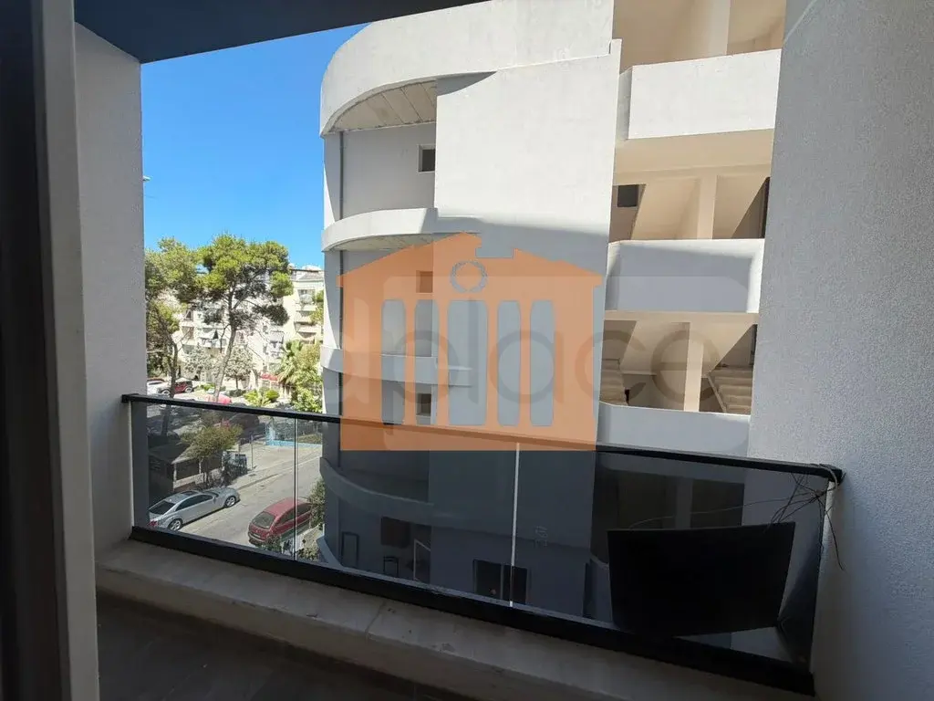 Apartament 1+1 dhoma 65 m² 3 kati