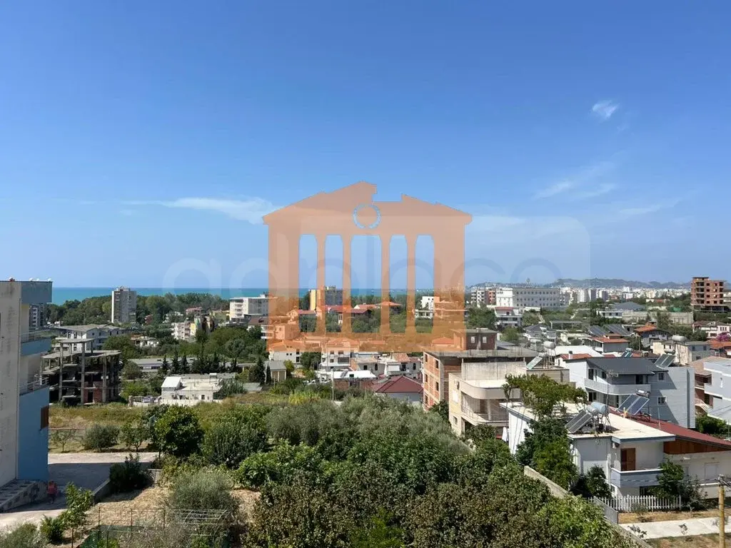 Vilë 580 m²