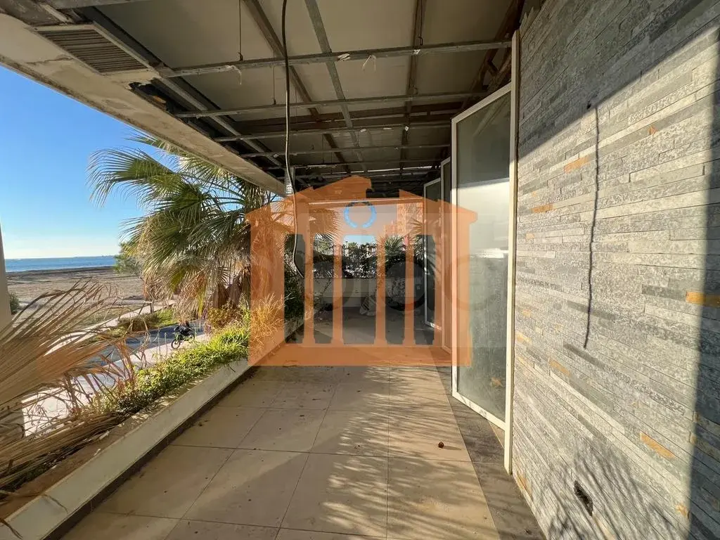 Pasuri të palujtshme komerciale 400 m²