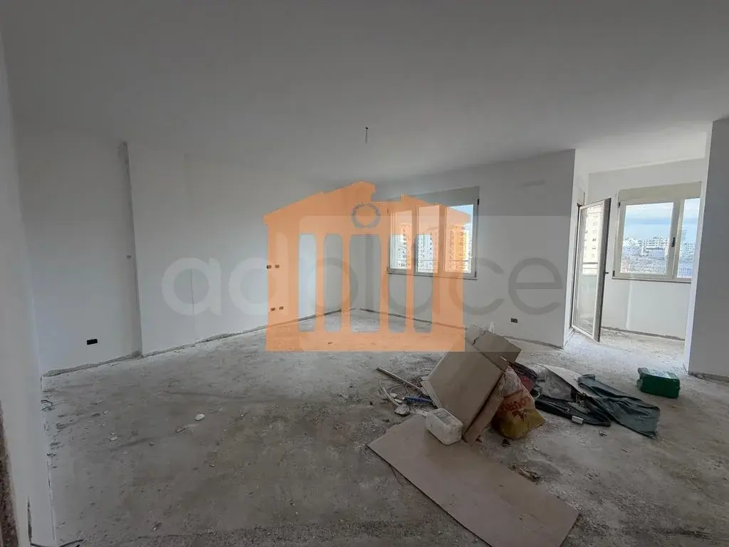 Apartament 1+2 dhoma 126 m² 6 kati