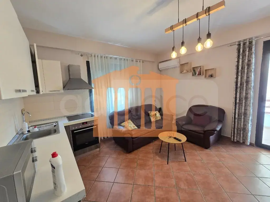 Apartament 1+2 dhoma 72 m² 2 kati