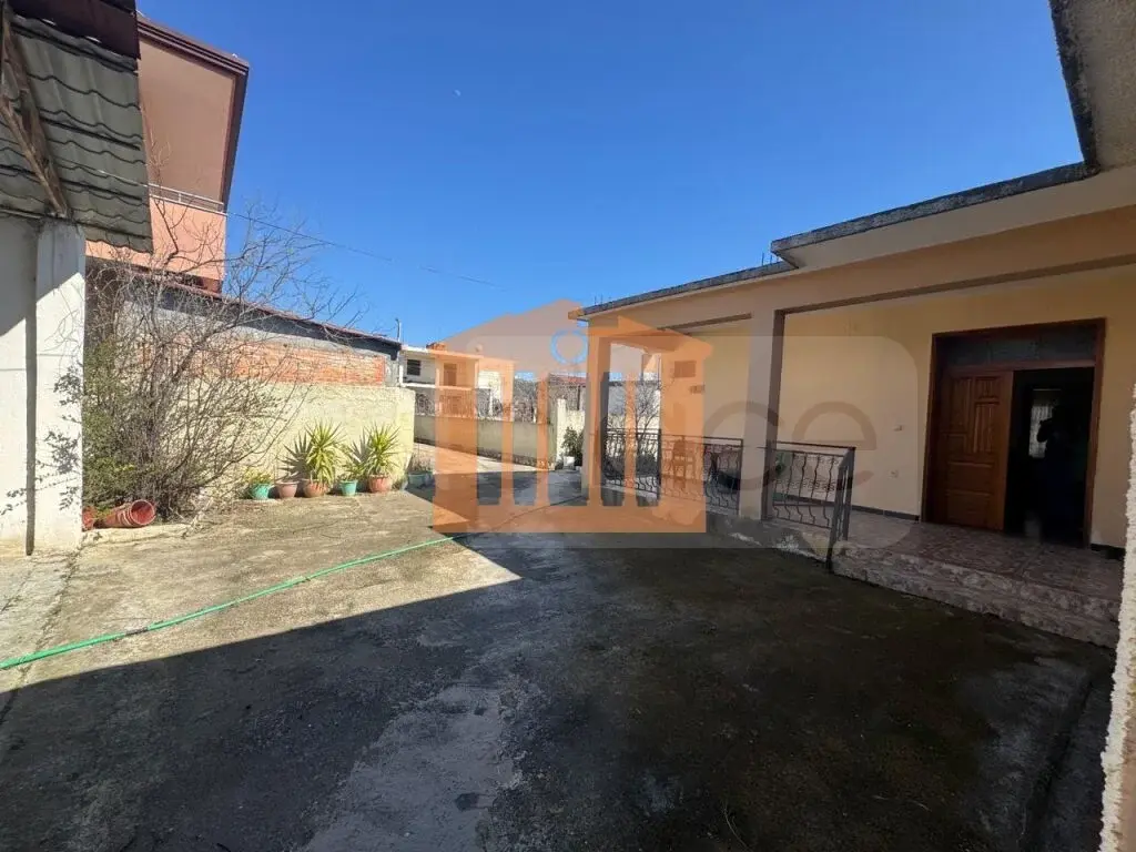Vilë 132 m²
