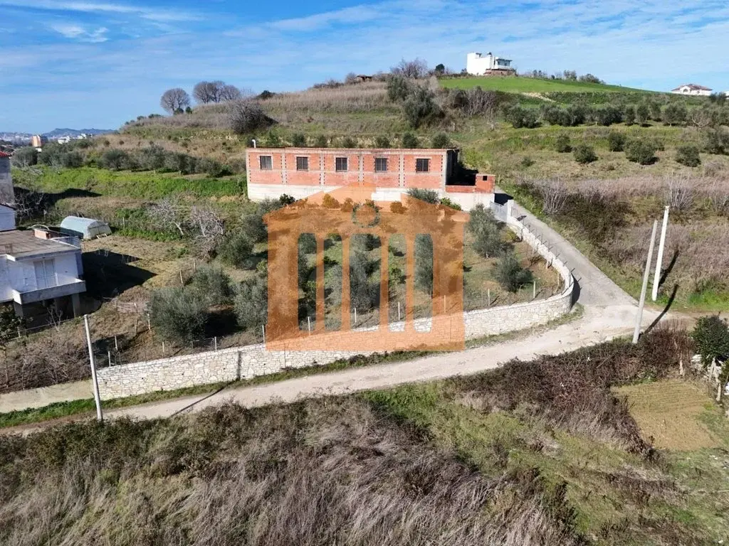 Parcela toke 749 m²