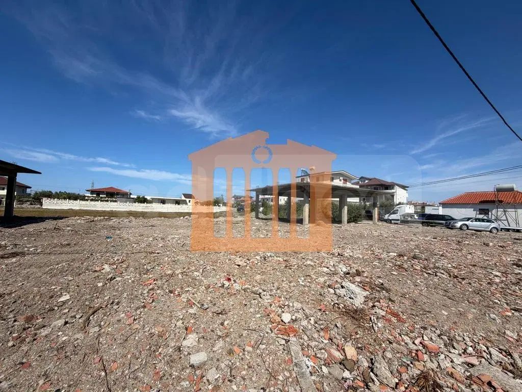 Vilë 200 m² 1 kati