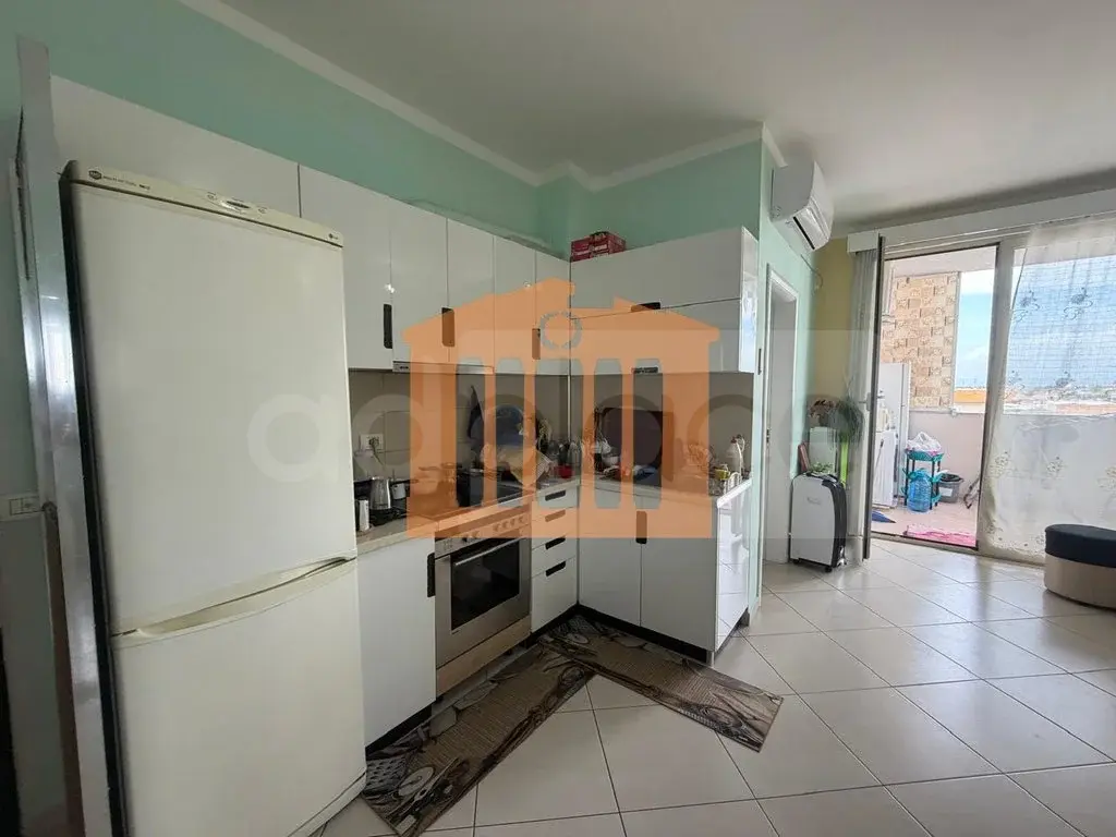 Apartament 1+1 dhoma 72 m² 9 kati