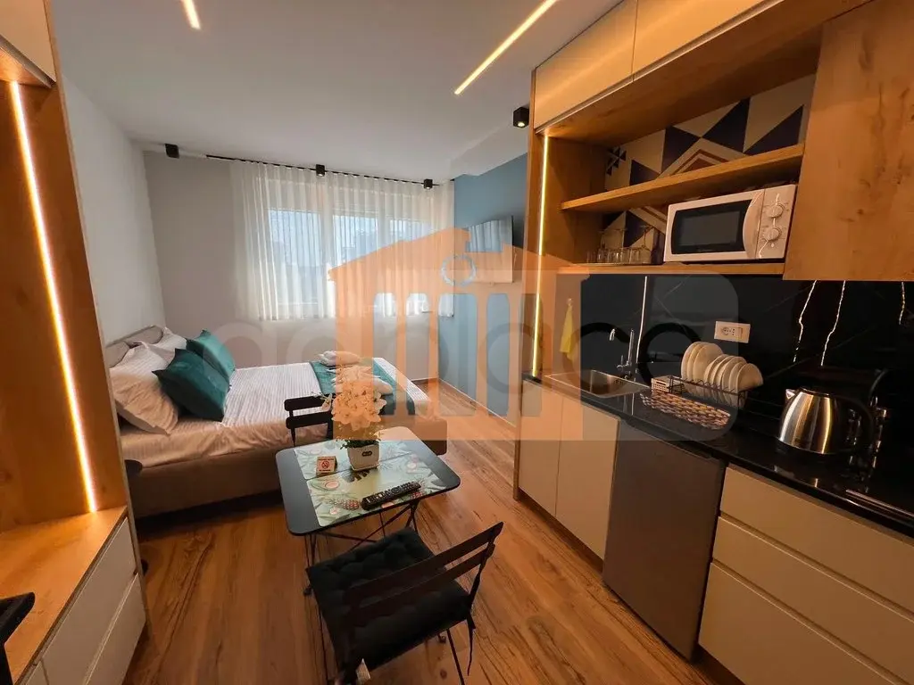 Pasuri të palujtshme komerciale 139 m² 5 kati