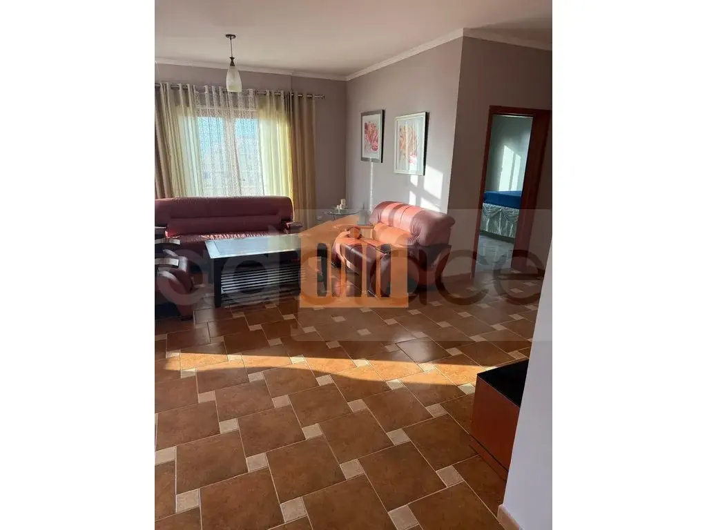 Apartament 1+3 dhoma 148 m² 5 kati