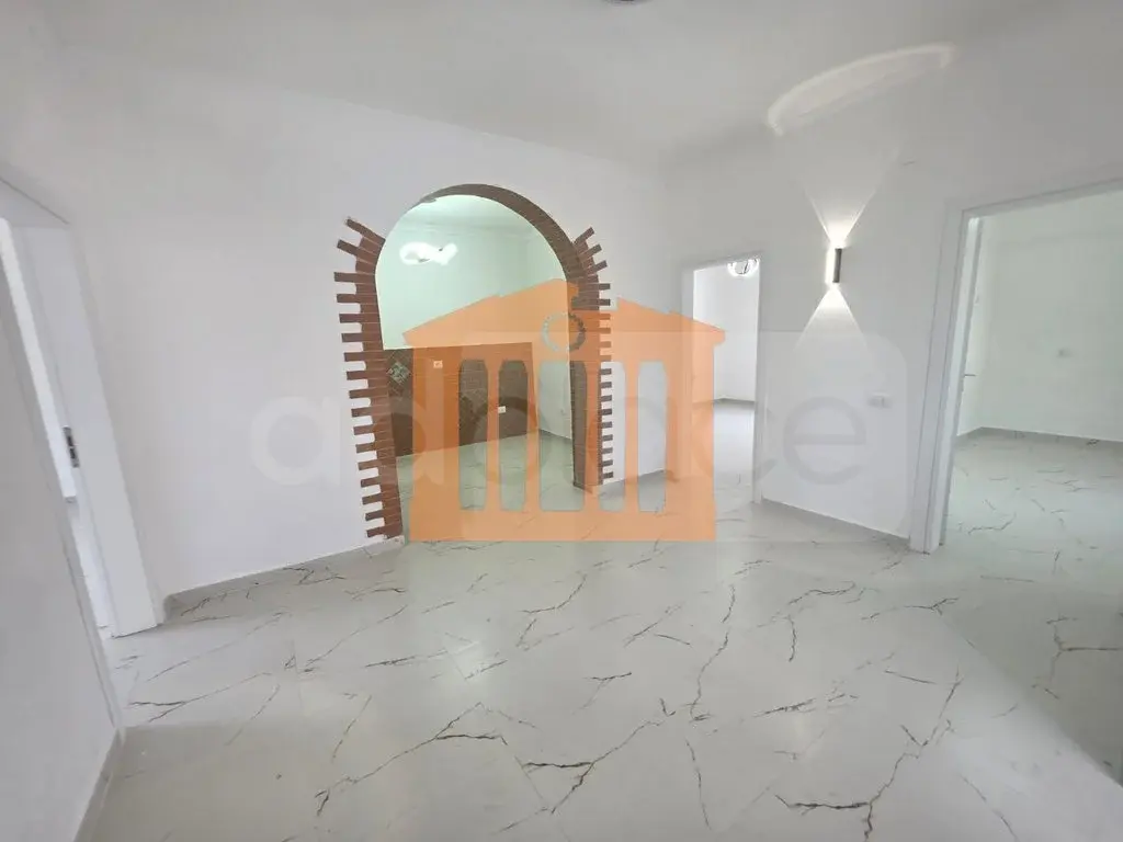 Vilë 81 m²