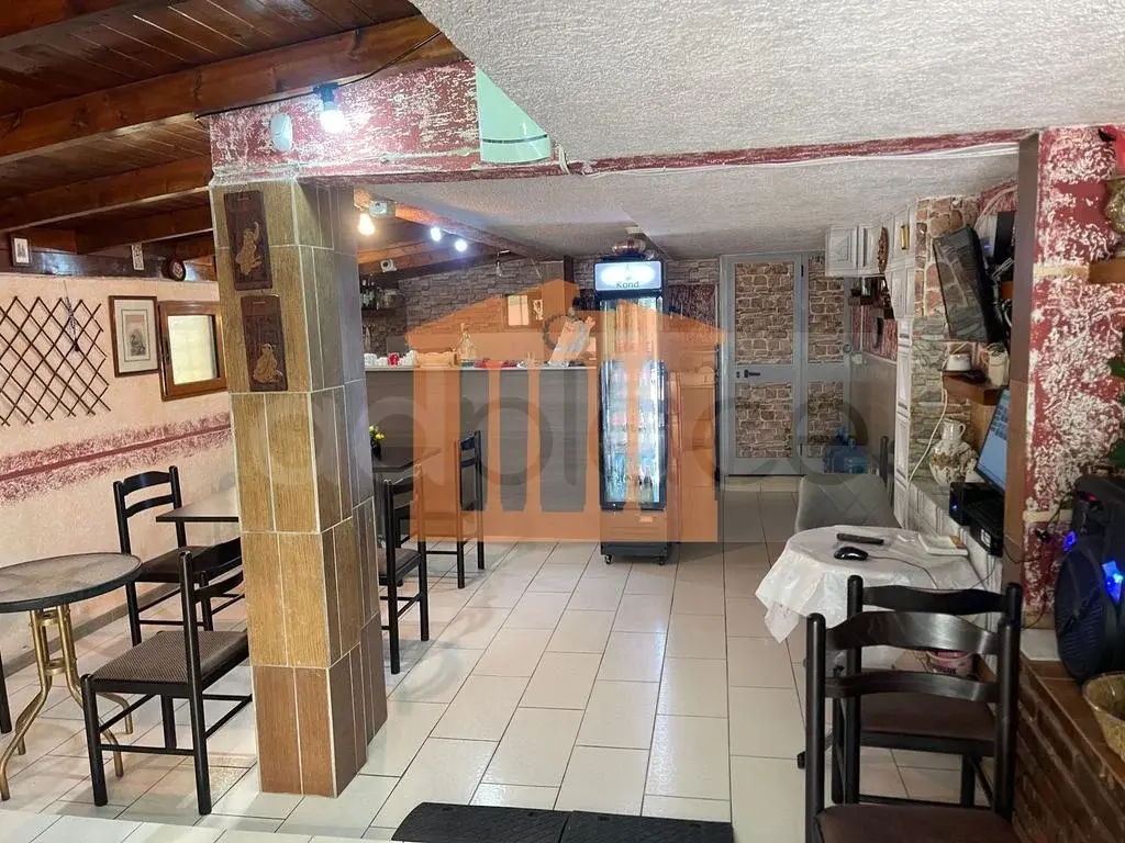 Pasuri të palujtshme komerciale 51 m² 1 kati
