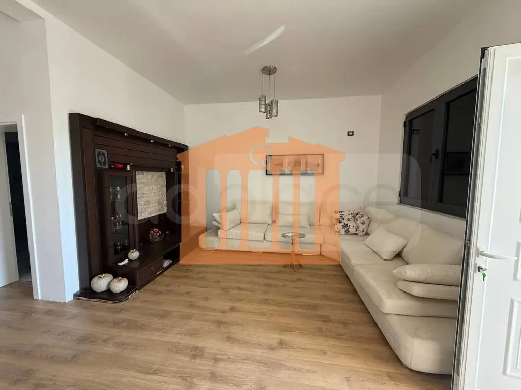 Vilë 112 m²