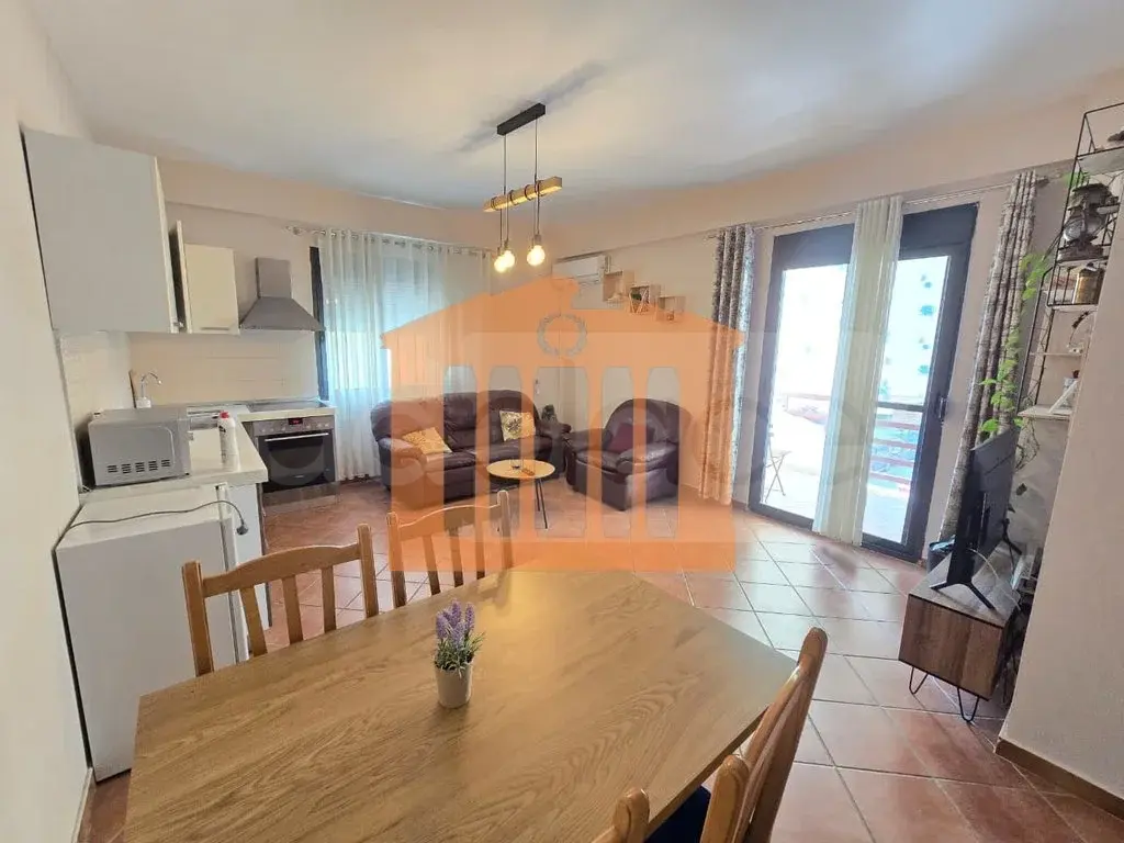 Apartament 1+2 dhoma 72 m² 2 kati