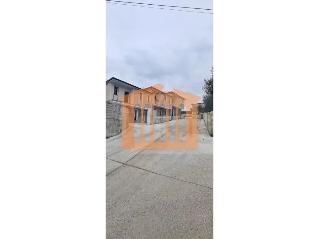 Parcela toke 8000 m²