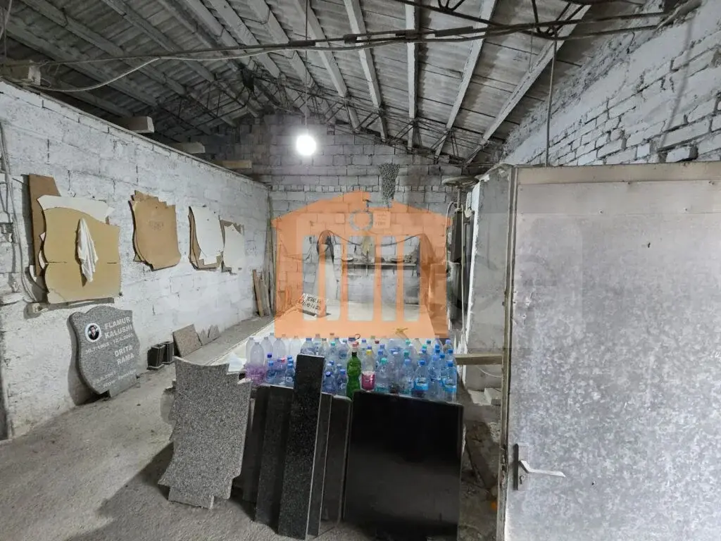 Pasuri të palujtshme komerciale 260 m²