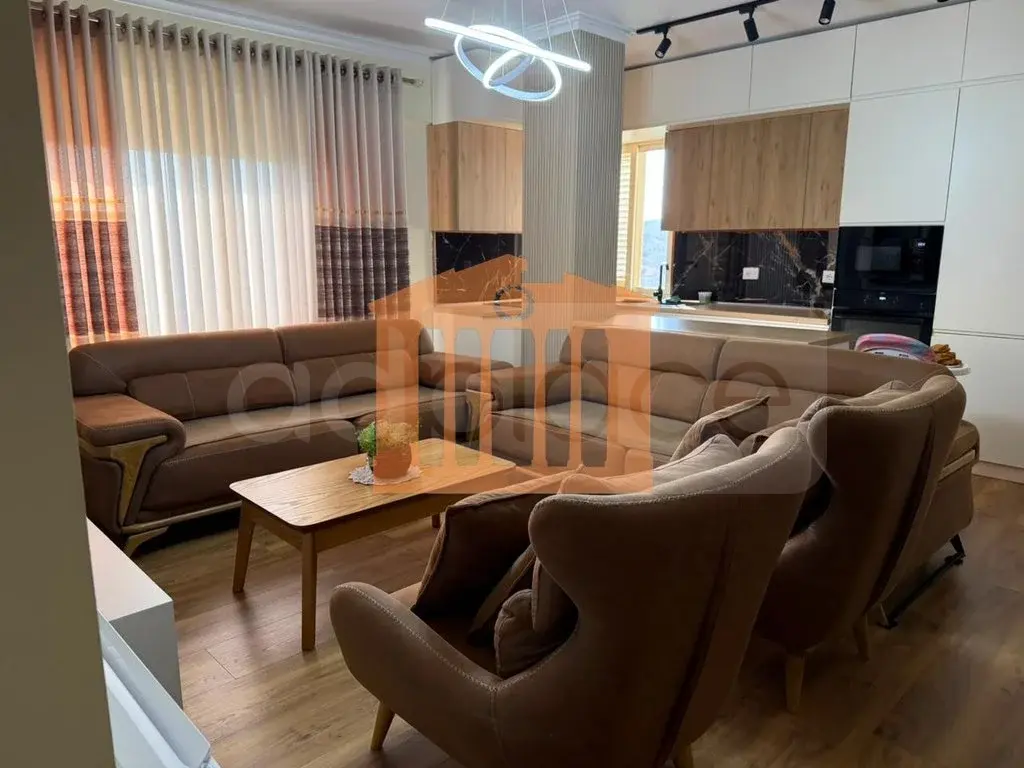 Apartament 1+2 dhoma 85 m² 5 kati