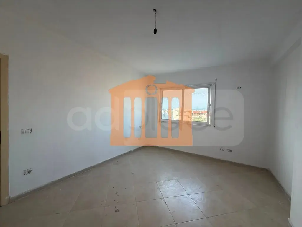 Apartament 1+2 dhoma 96 m² 3 kati