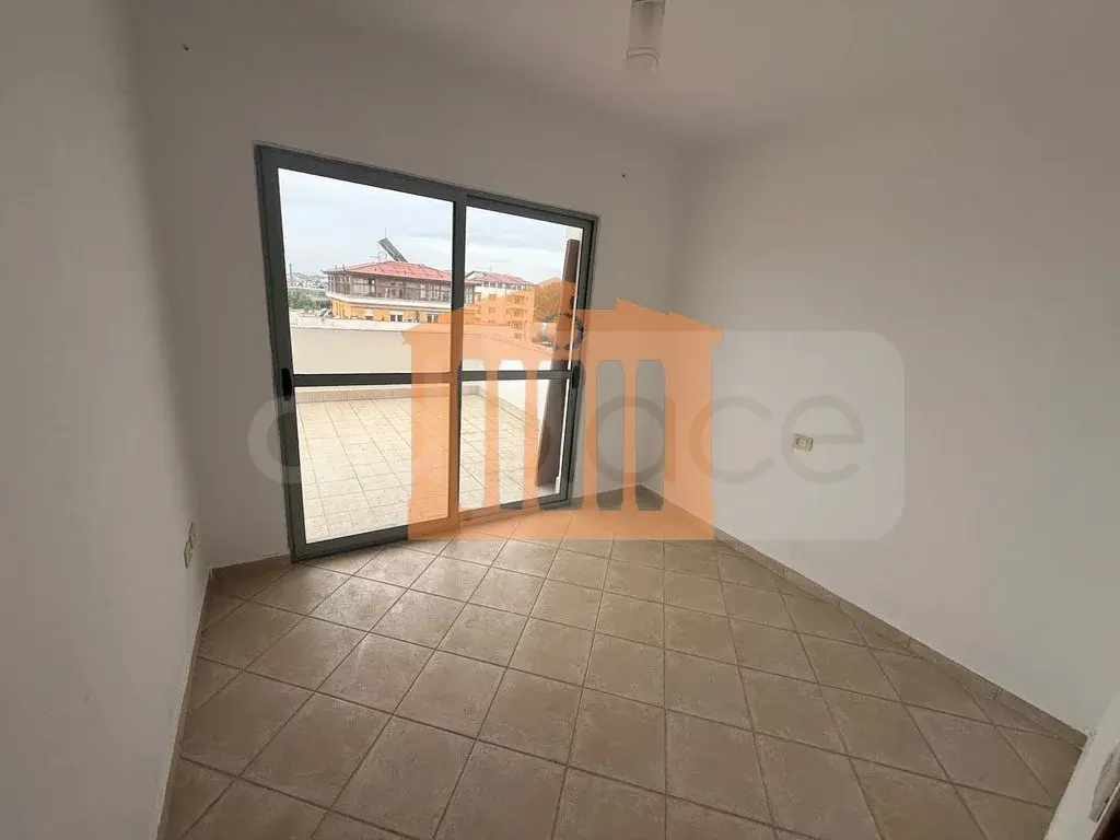 Apartament 1+2 dhoma 137 m²