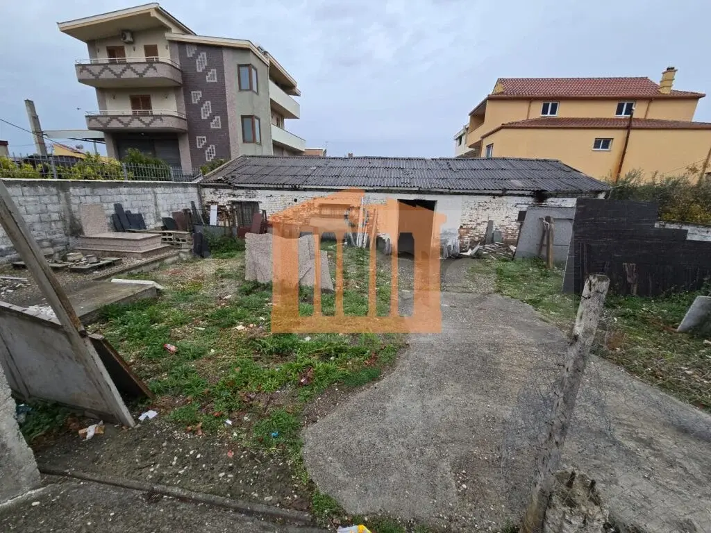 Pasuri të palujtshme komerciale 260 m²
