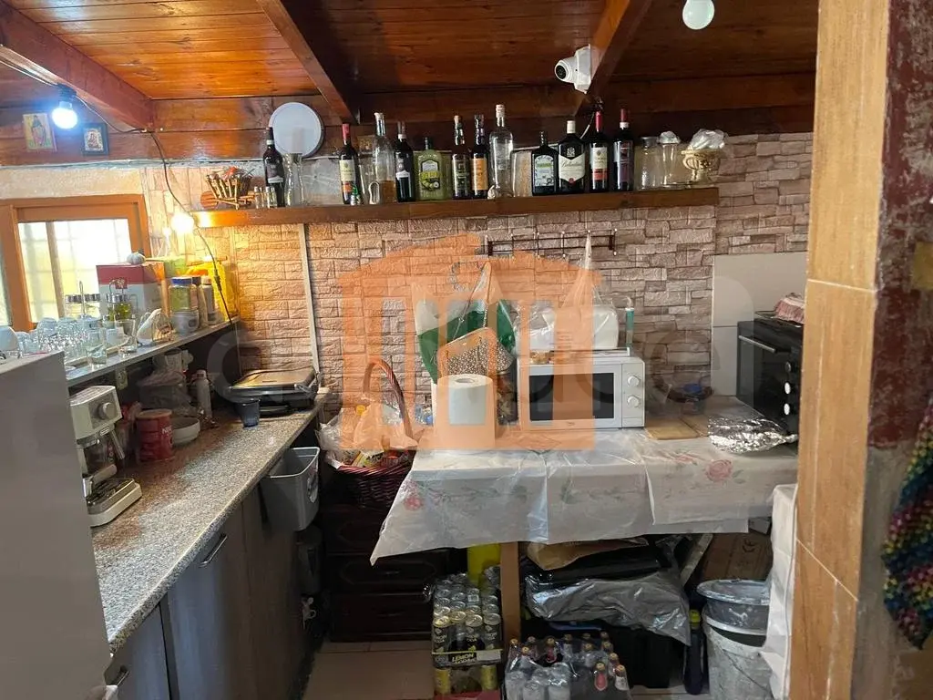 Pasuri të palujtshme komerciale 51 m² 1 kati