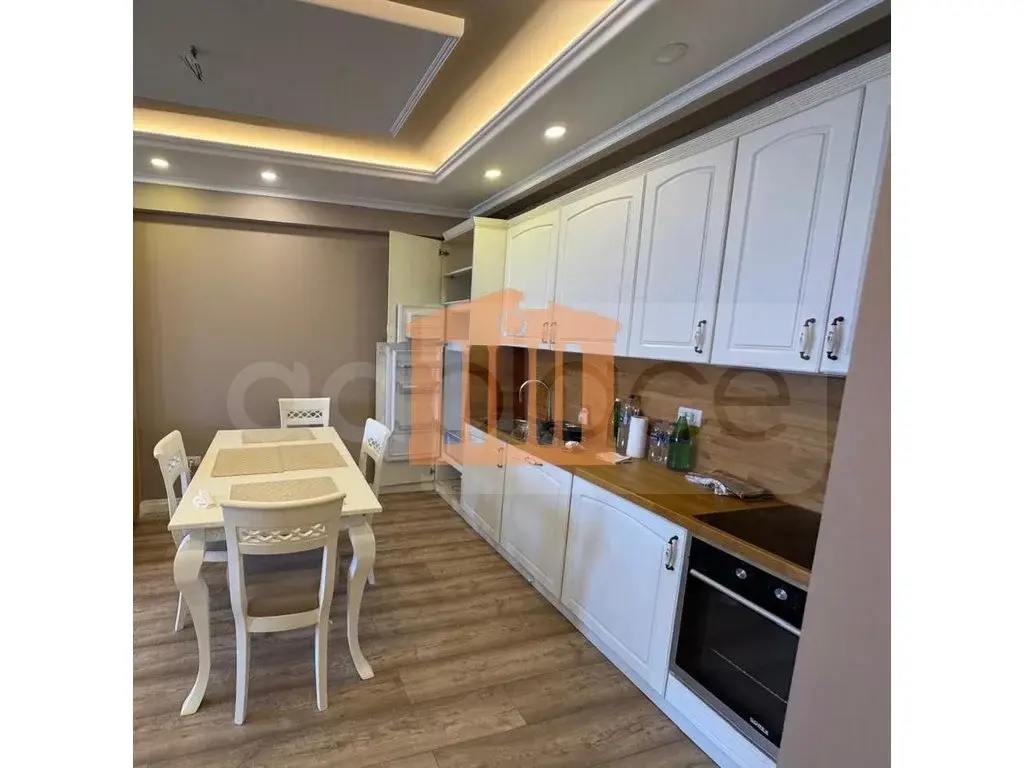Apartament 1+2 dhoma 92 m² 8 kati