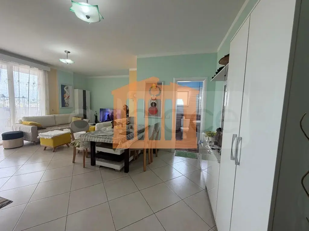 Apartament 1+1 dhoma 72 m² 9 kati