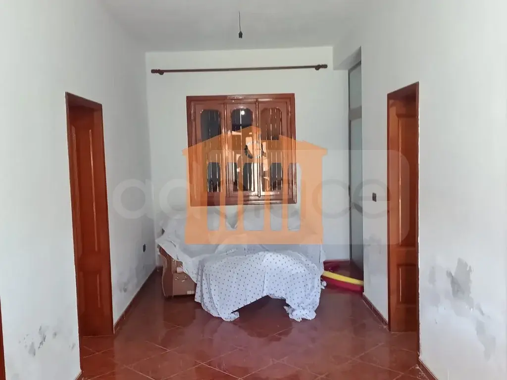 Vilë 230 m²