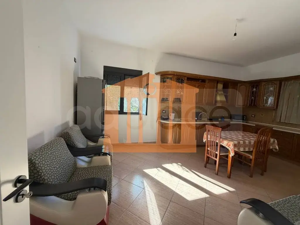 Vilë 112 m²