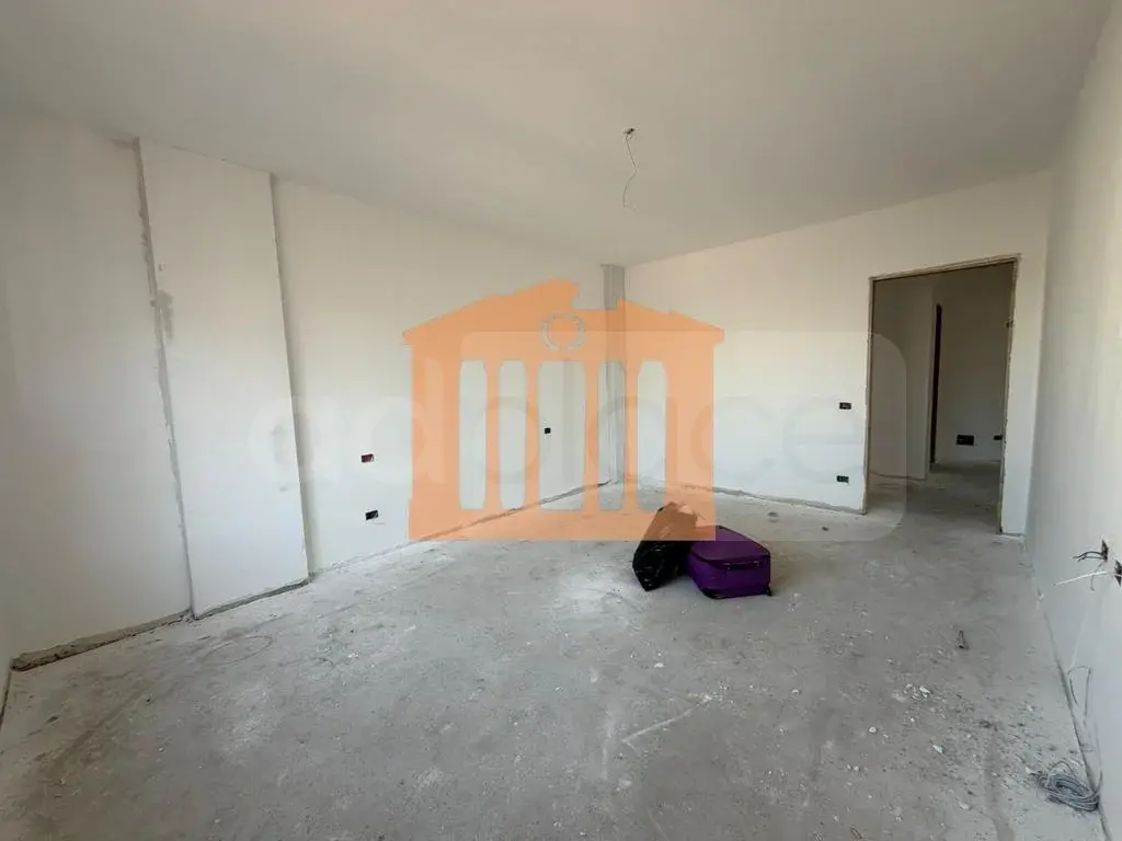 Apartament 1+2 dhoma 126 m² 6 kati