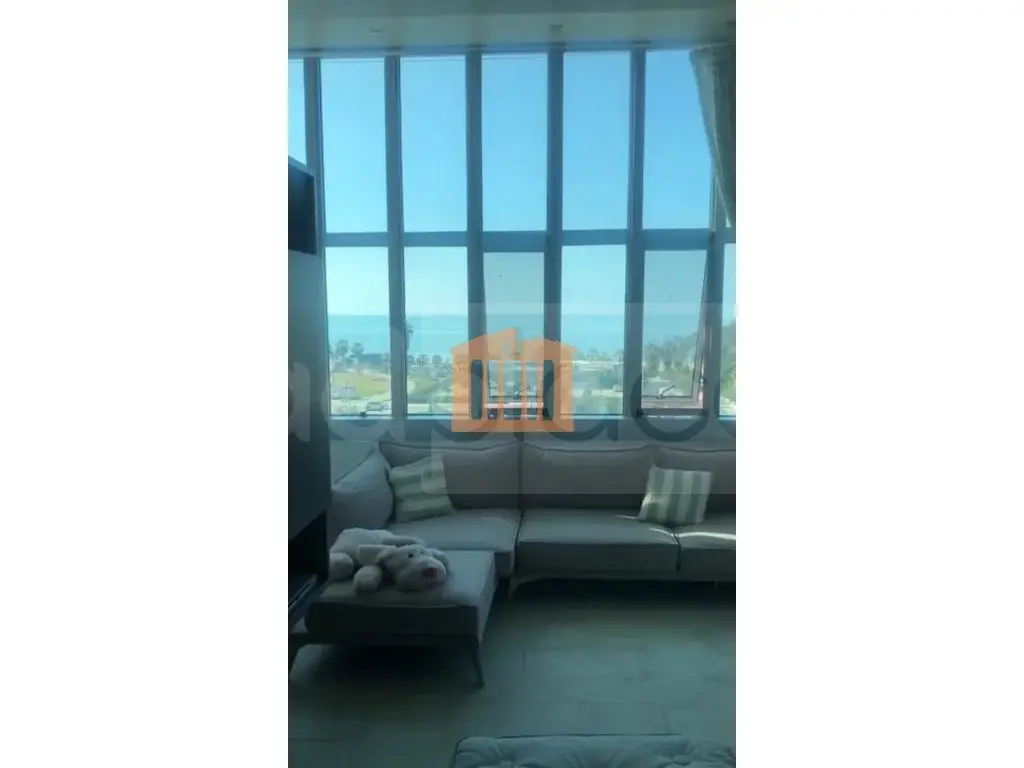 Apartament 1+3 dhoma 166 m² 3 kati