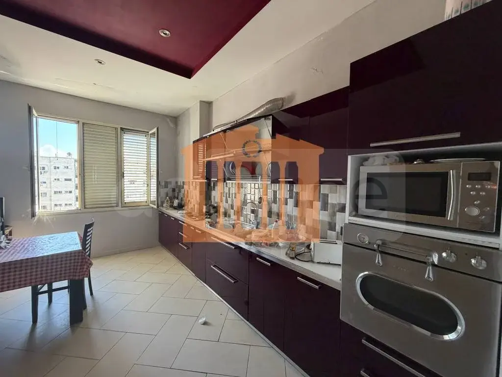 Apartament 1+3 dhoma 105 m² 5 kati