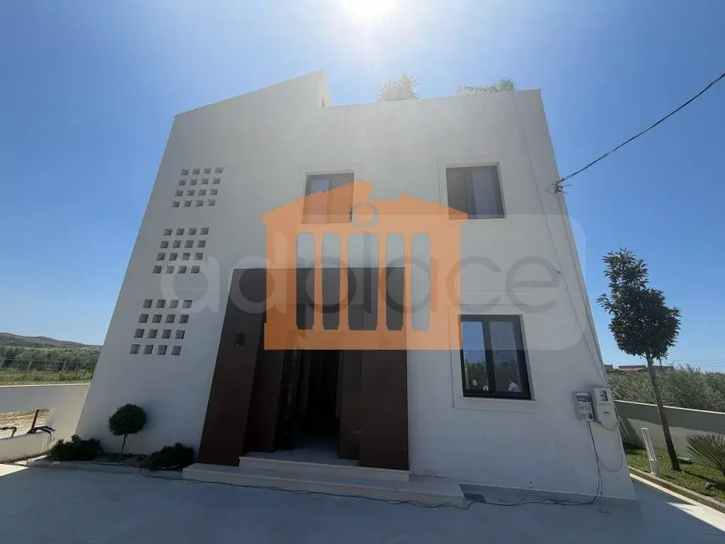 Vilë 167 m² 1 kati