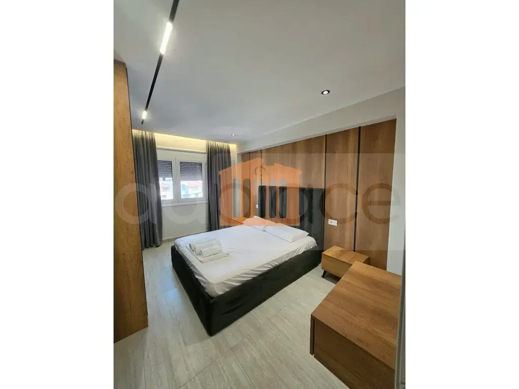 Apartament 1+2 dhoma 60 m² 5 kati