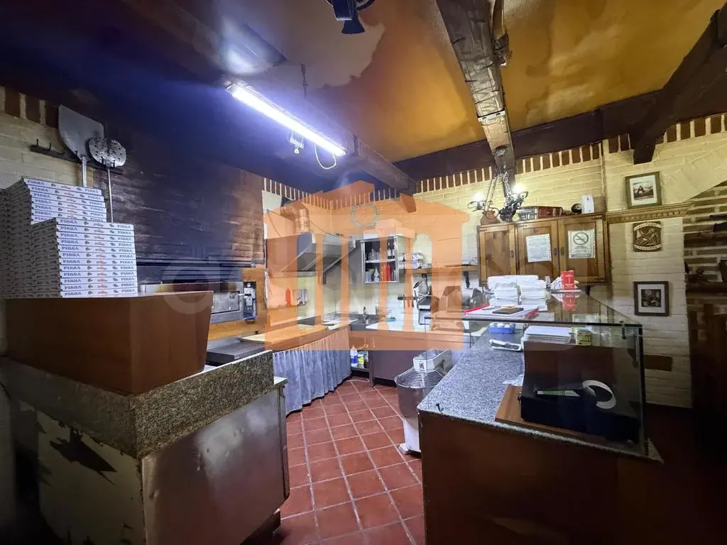 Pasuri të palujtshme komerciale 51 m² 1 kati