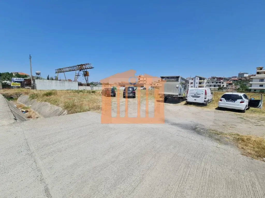 Parcela toke 1599 m²