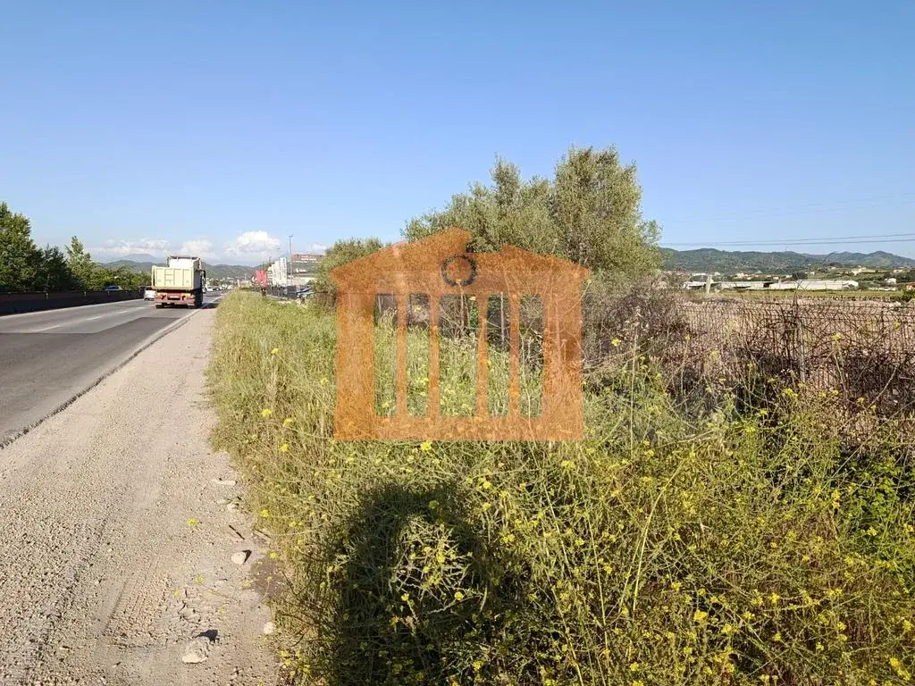 Parcela toke 4000 m²