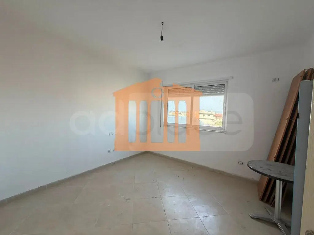 Apartament 1+2 dhoma 96 m² 3 kati