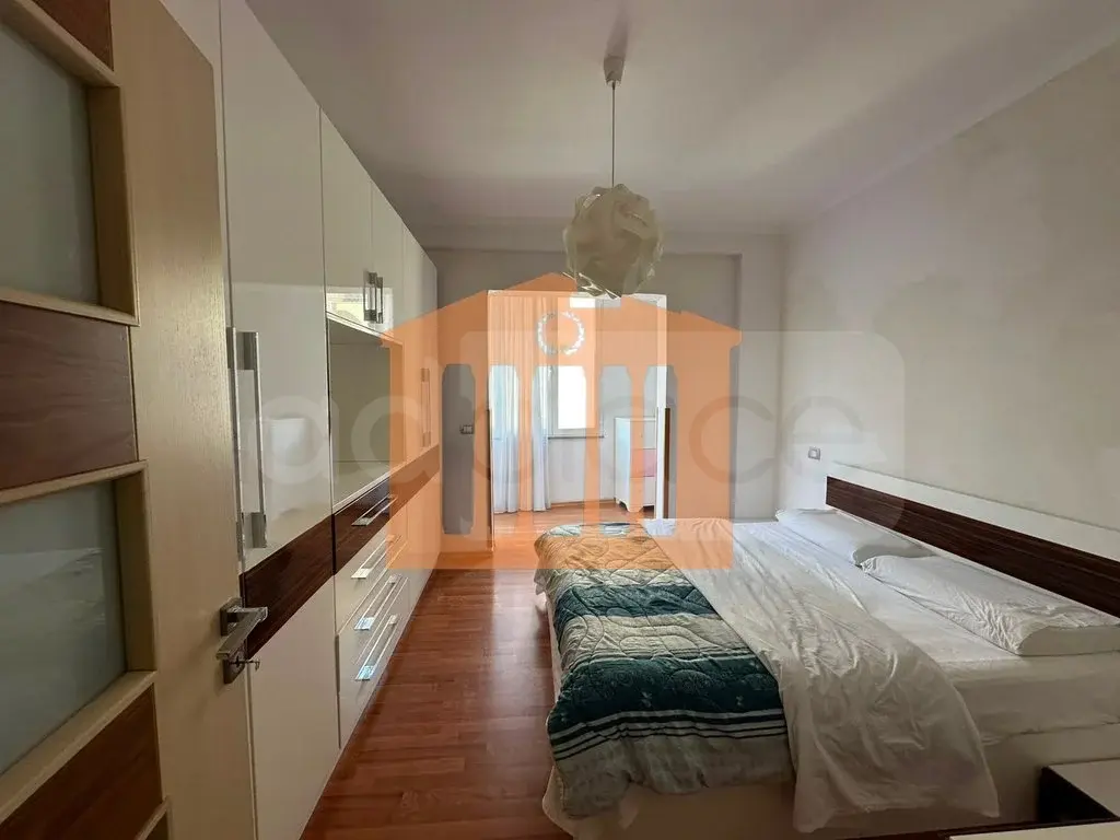 Apartament 1+1 dhoma 68 m² 3 kati